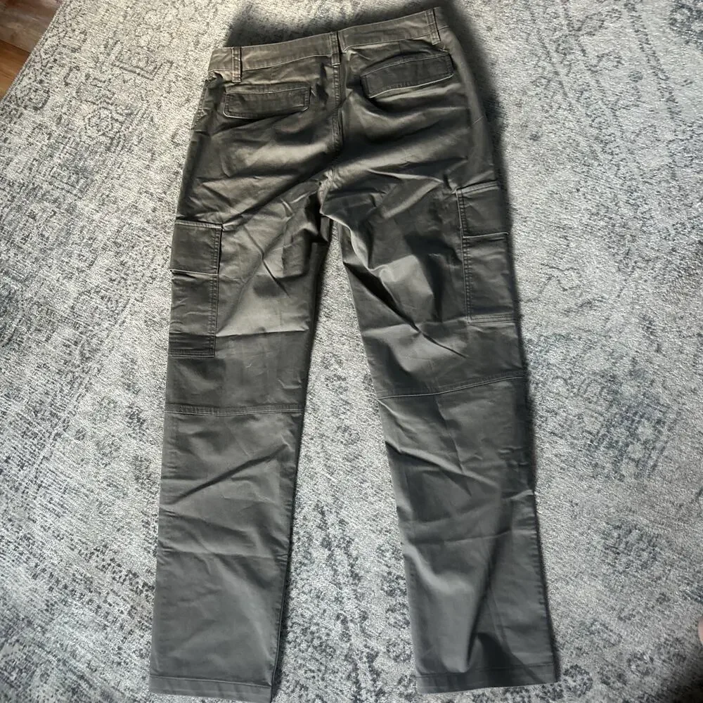 NWT GSTQ Lightweight Cargo Pants Canteen Men's Pants 31